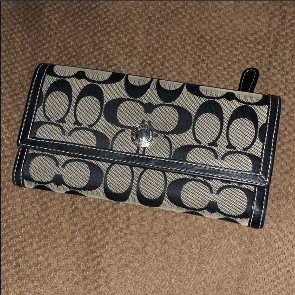 Authentic Coach Wallet